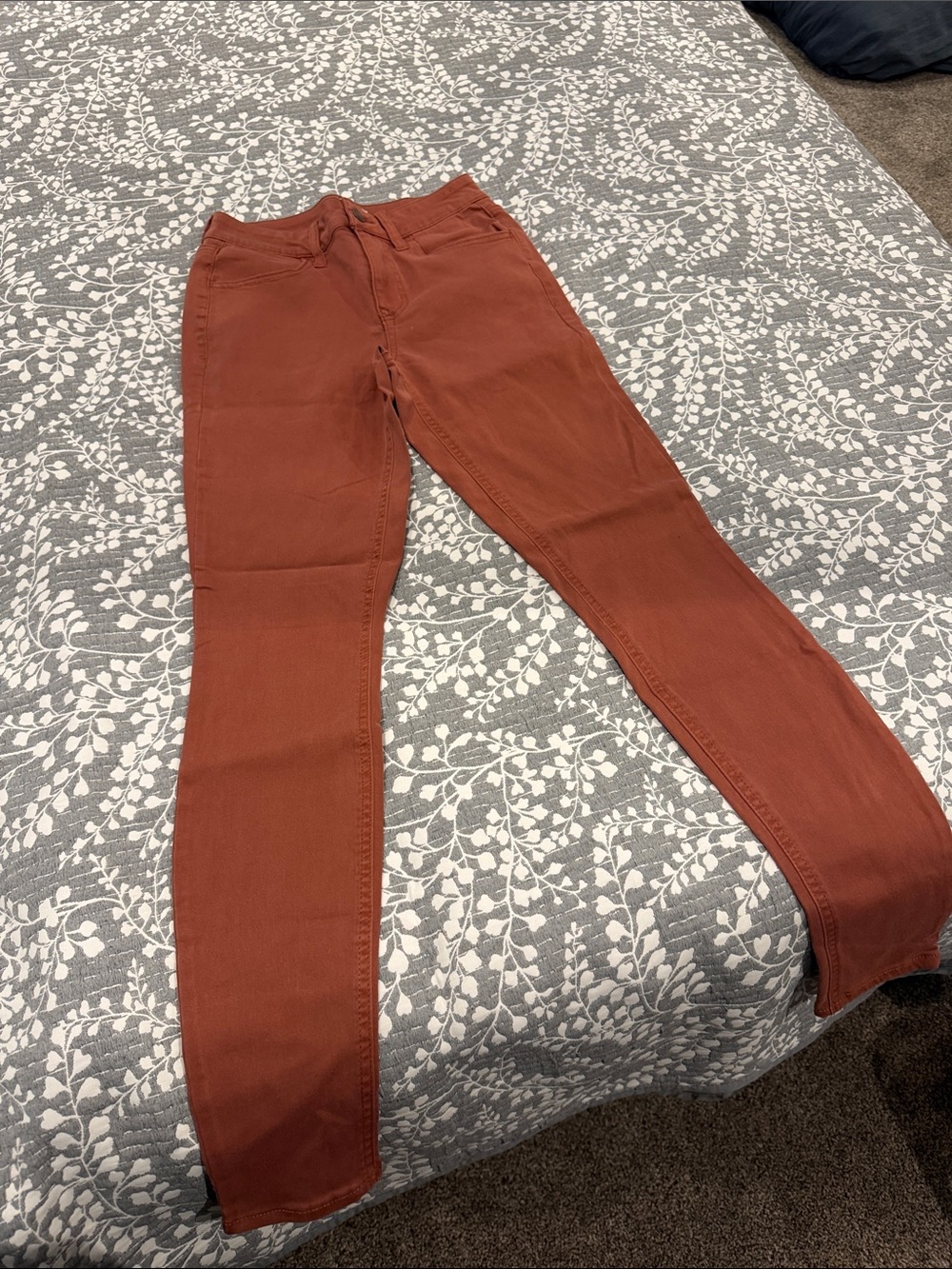 Rust Skinny Women’s Jeans - Stylish Slim Fit